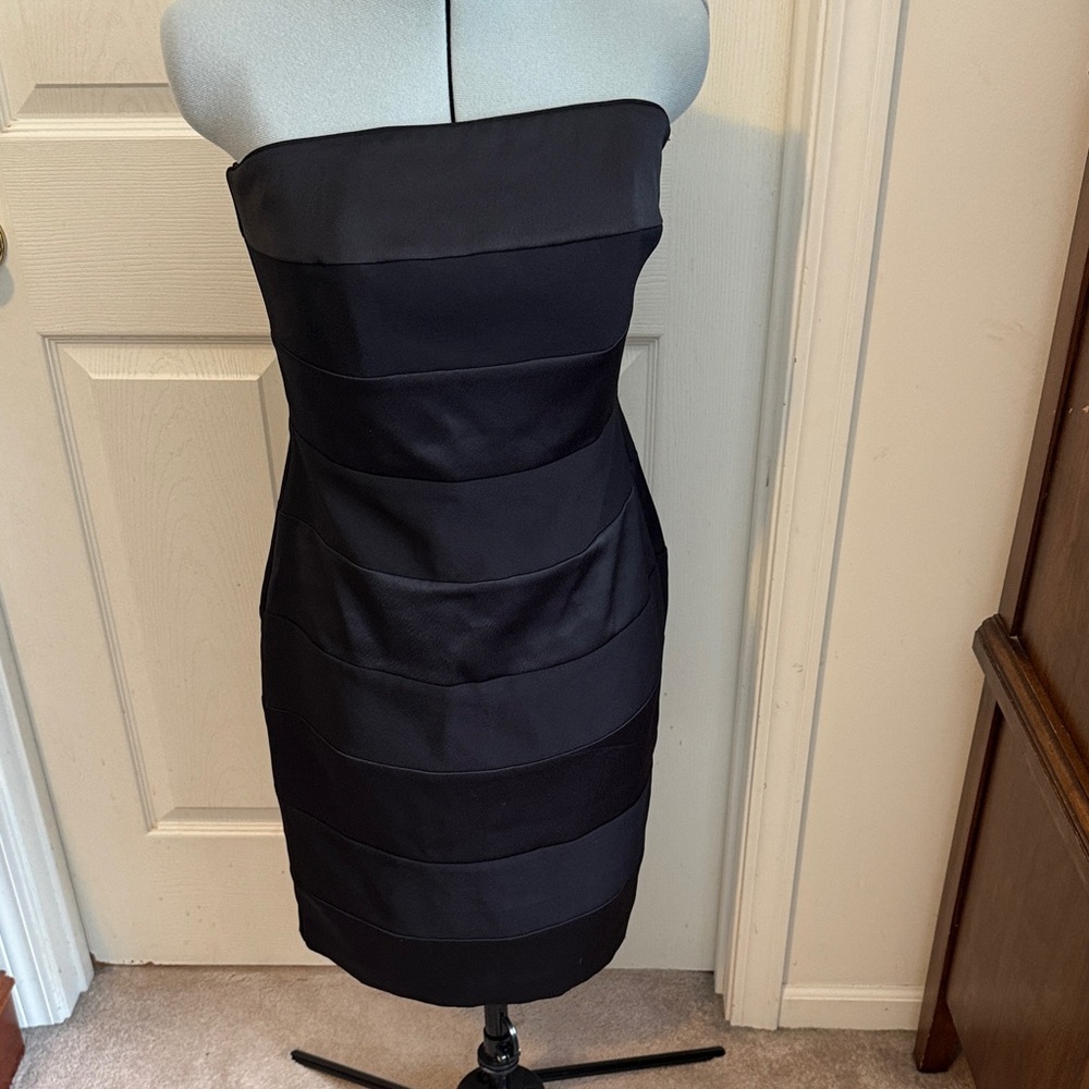 White House Black Market Elegant Strapless Dress